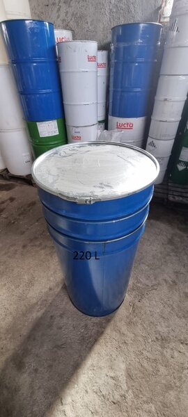 Butoi tabla 220 L cu capac si cerc.